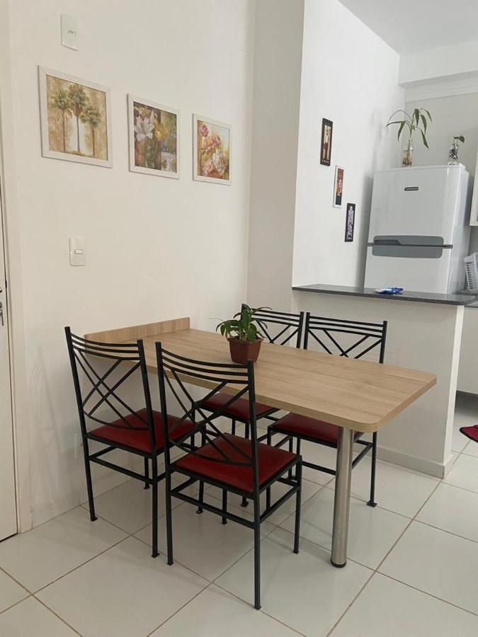 Ferienwohnung Apartamento Mari 3 São Carlos Exterior foto